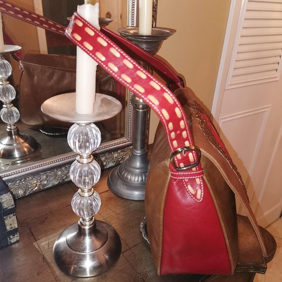 Isabella Fiore Handbag - Picture 10 of 11